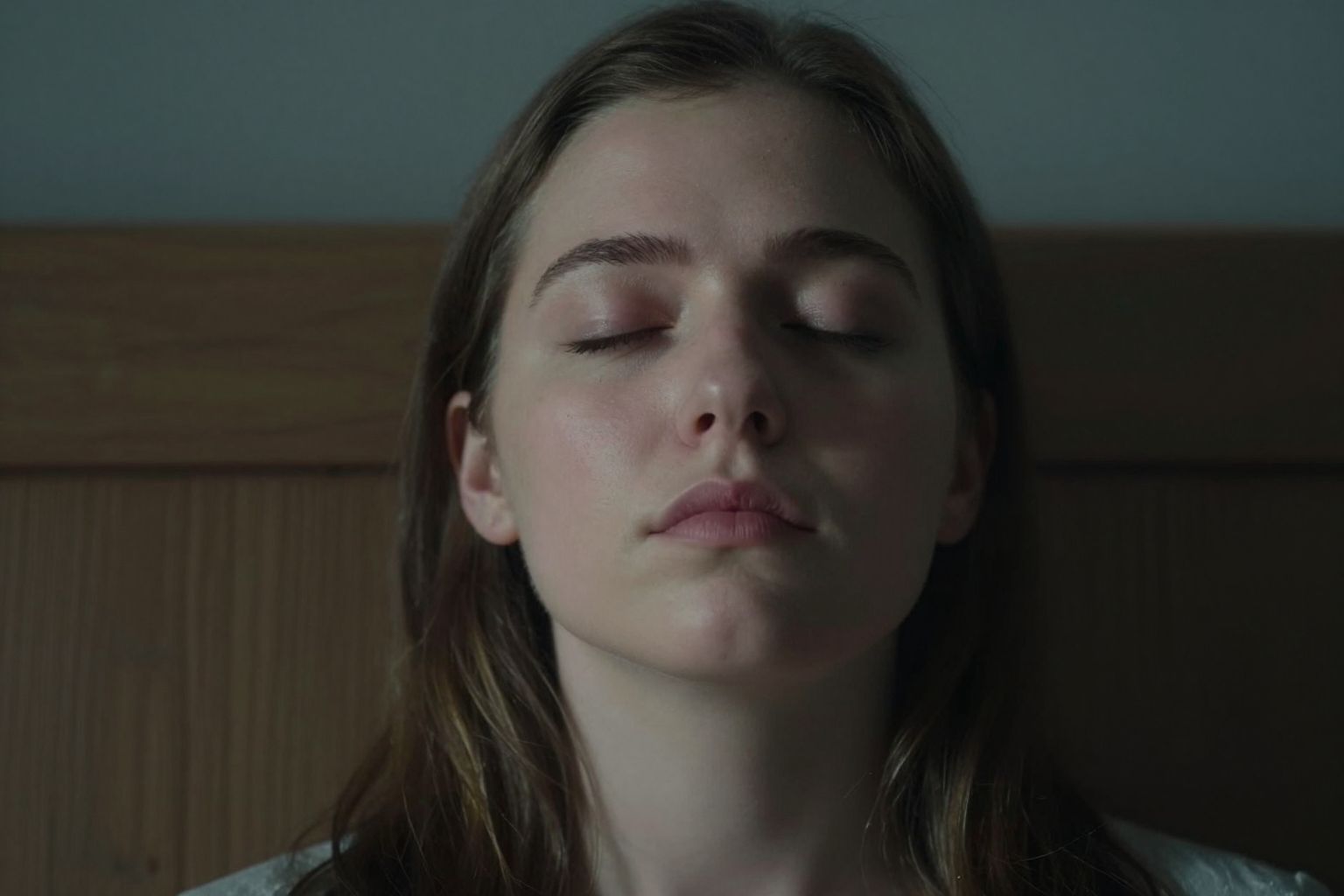 A fulladásról álmodni gyakran a félelem mélyebb rétegeit tükrözi, ahol a lélek pánikba esik a veszteség miatt.