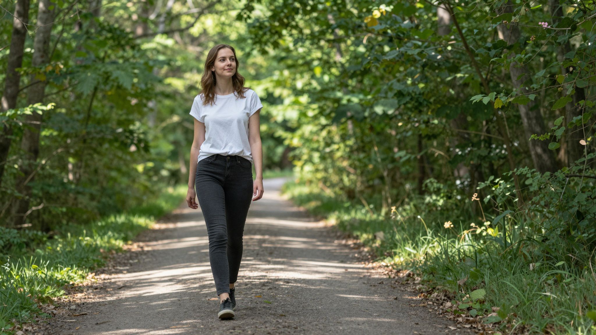 Az andalgás álmokban a stressz árnyai táncolnak, titkos üzeneteket rejtegetve a lélek mélyén.
